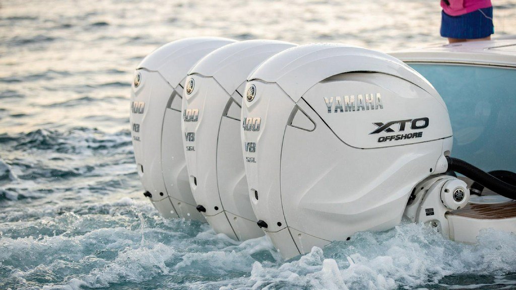 Best Yamaha Outboard for Pontoon Boats
