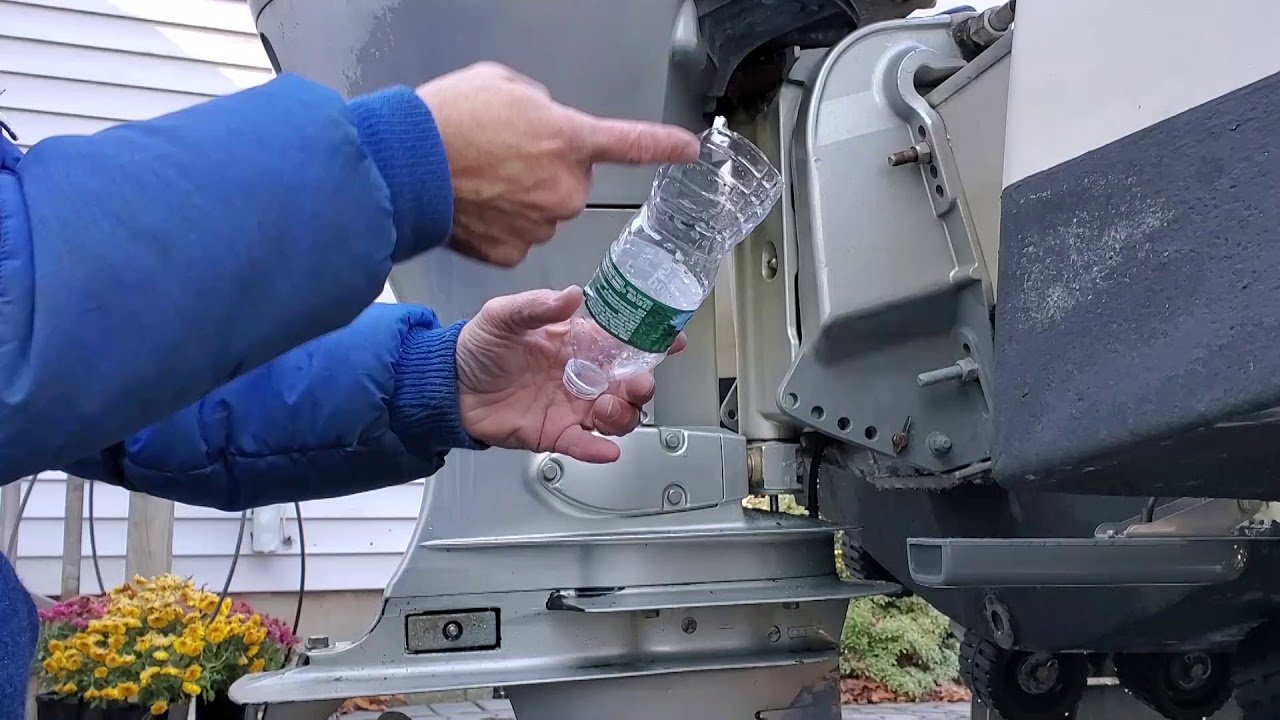Honda Outboard Engine Oil Leak Causes and Fix 2