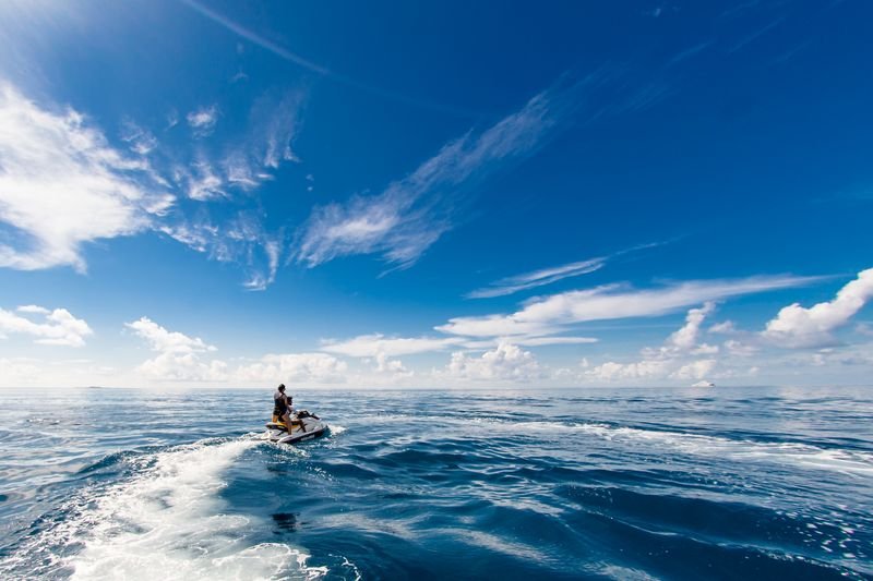 Outboard Motor Warehouse: What Buying From Real Stock Actually Means for You