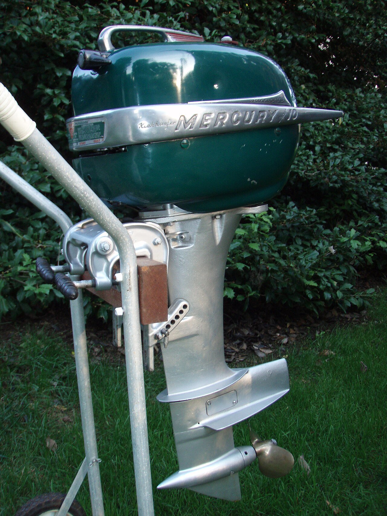 Marine Engine Discounts: How Real Savings Actually Work (2026)